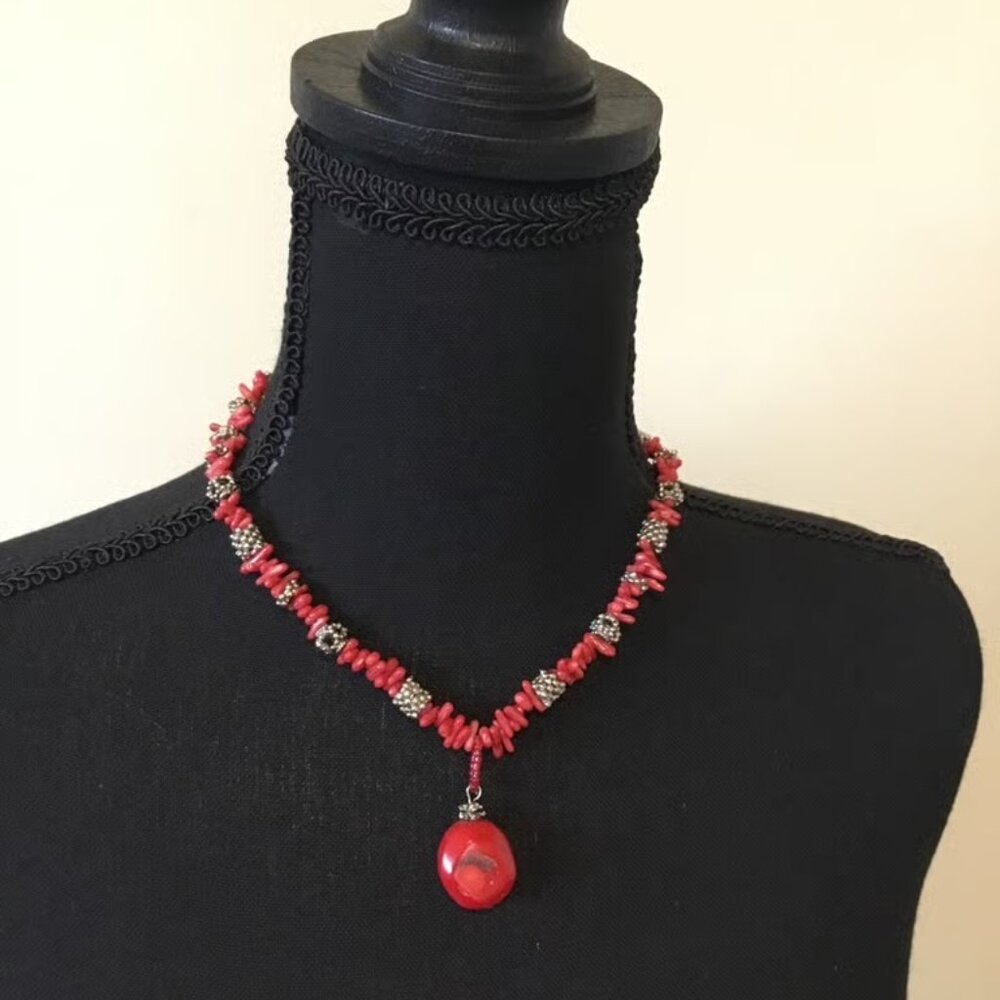 Vintage Cookie Lee Carnelian and Red Coral Necklace